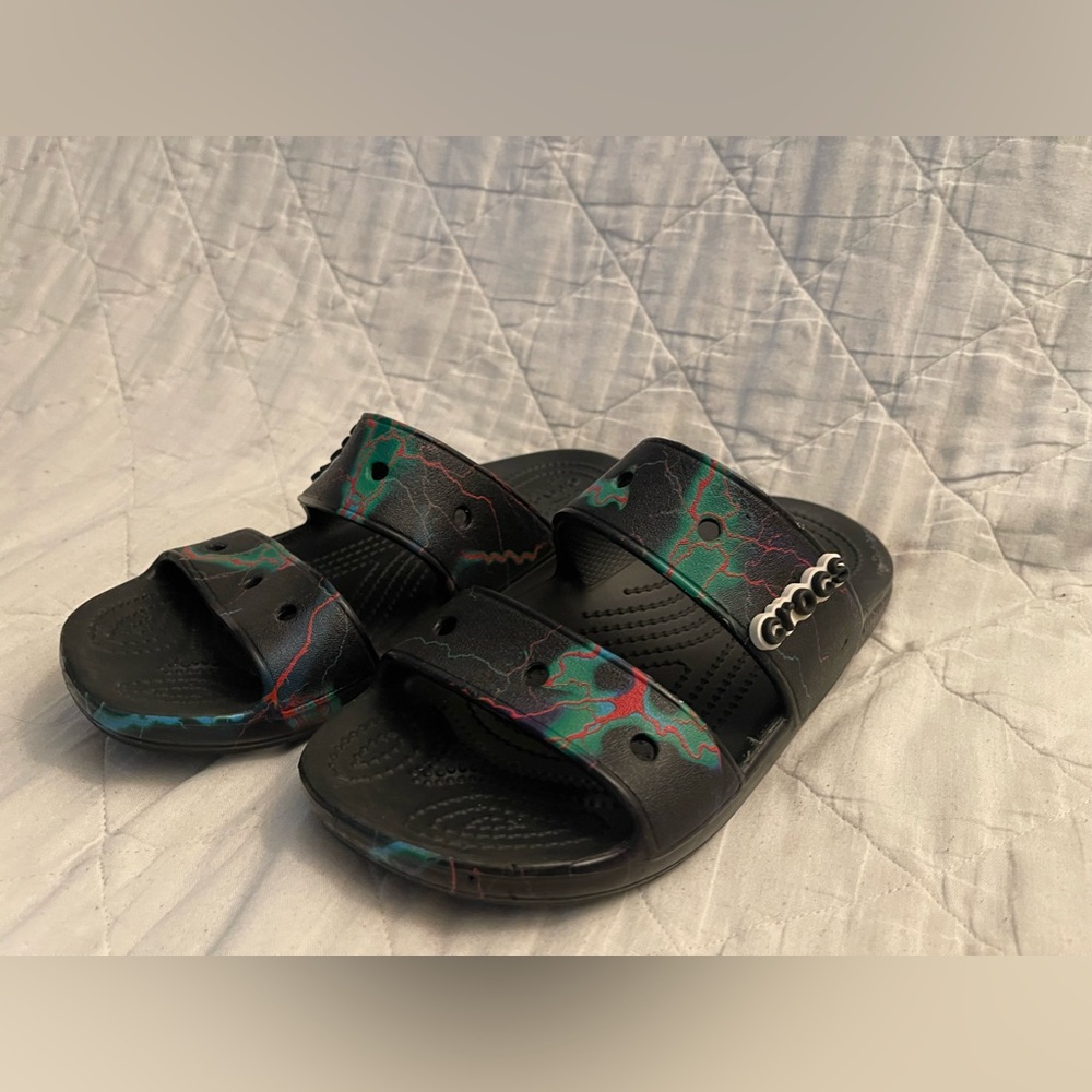 Crocs slip on sandals